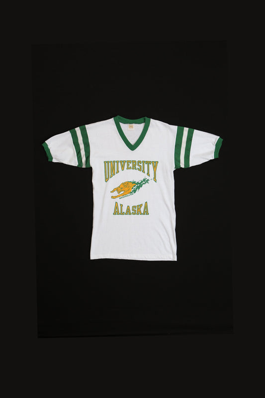 Vintage University Of Alaska Seawolves White Graphic T-shirt