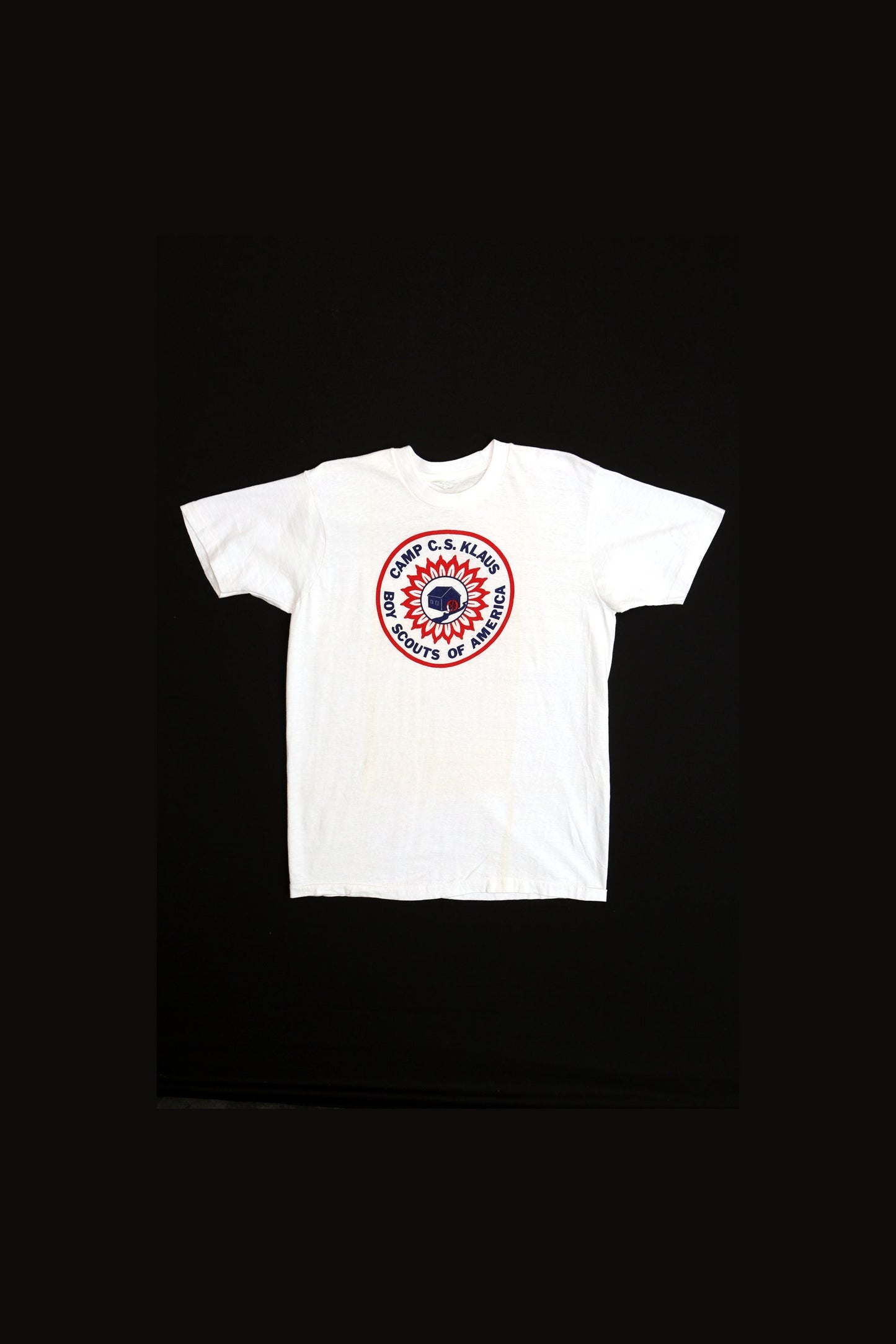 Vintage Boy Scouts White Graphic T-shirt