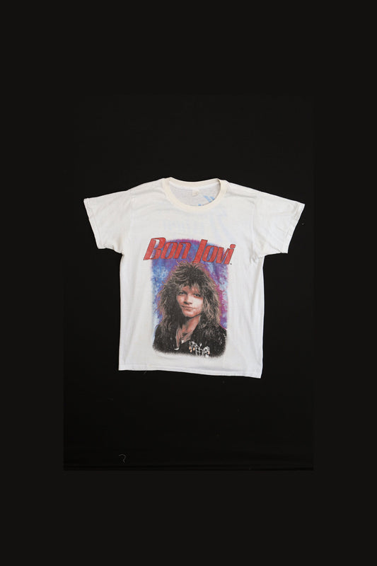 Vintage Bon Jovi White Graphic T-shirt - Slippery When Wet