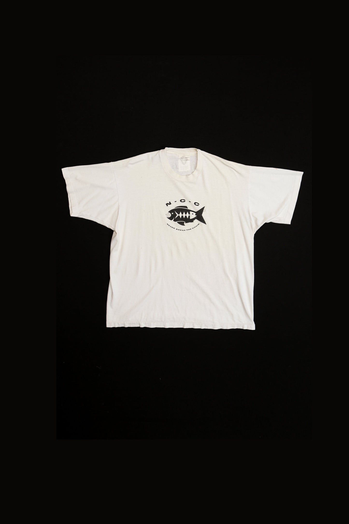 Ooga Booga Spider - We are all Members - 90's Graphic T-shirt