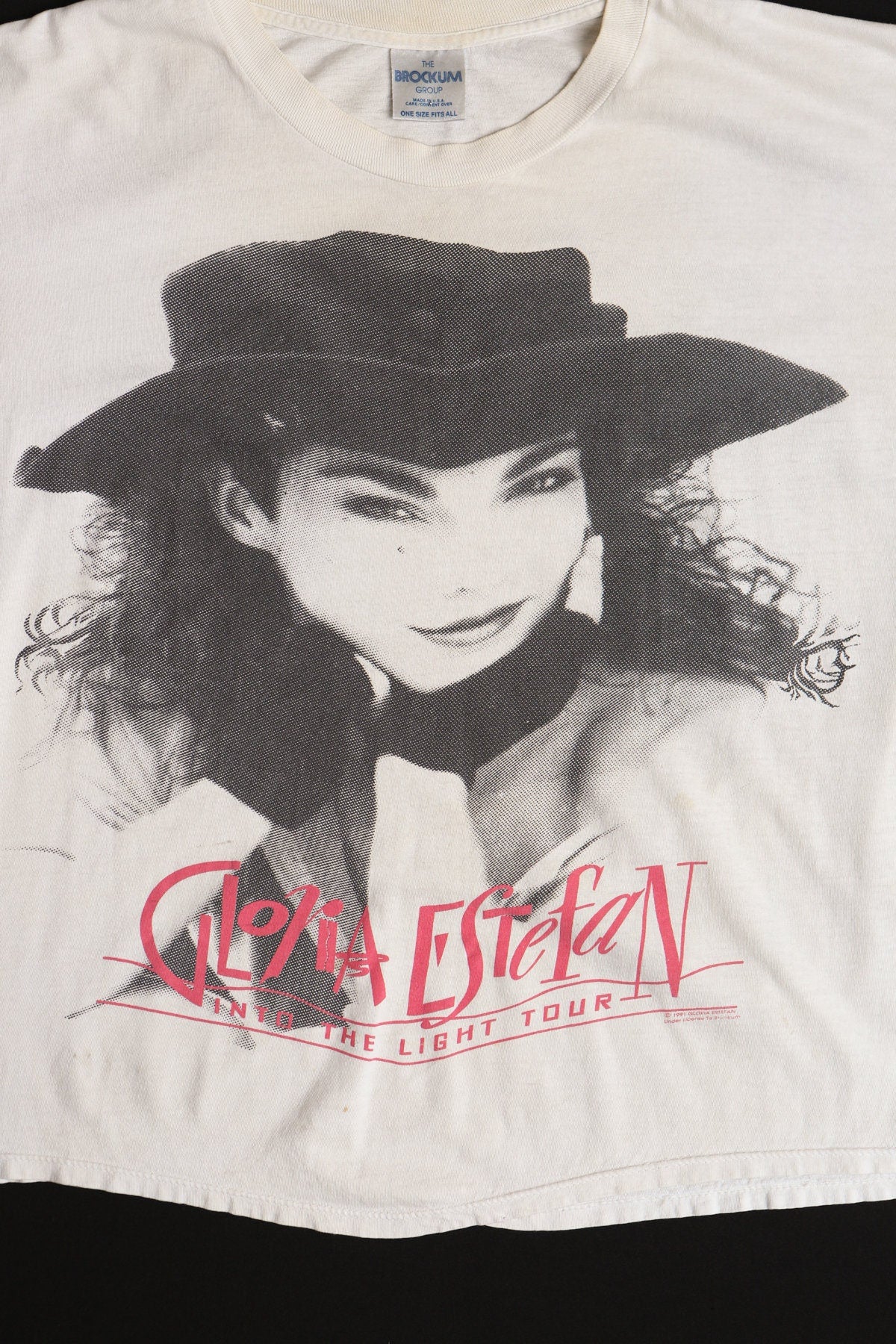 Gloria Estefan Into the Light Tour White Graphic T-shirt