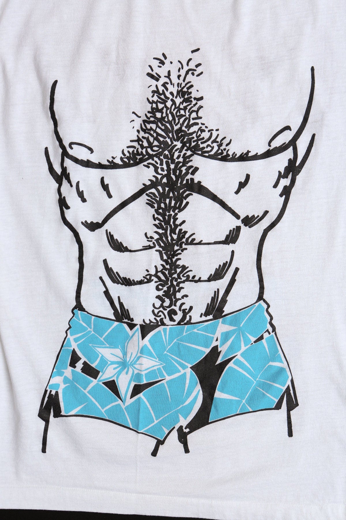 Vintage Beach Body Graphic T-shirt
