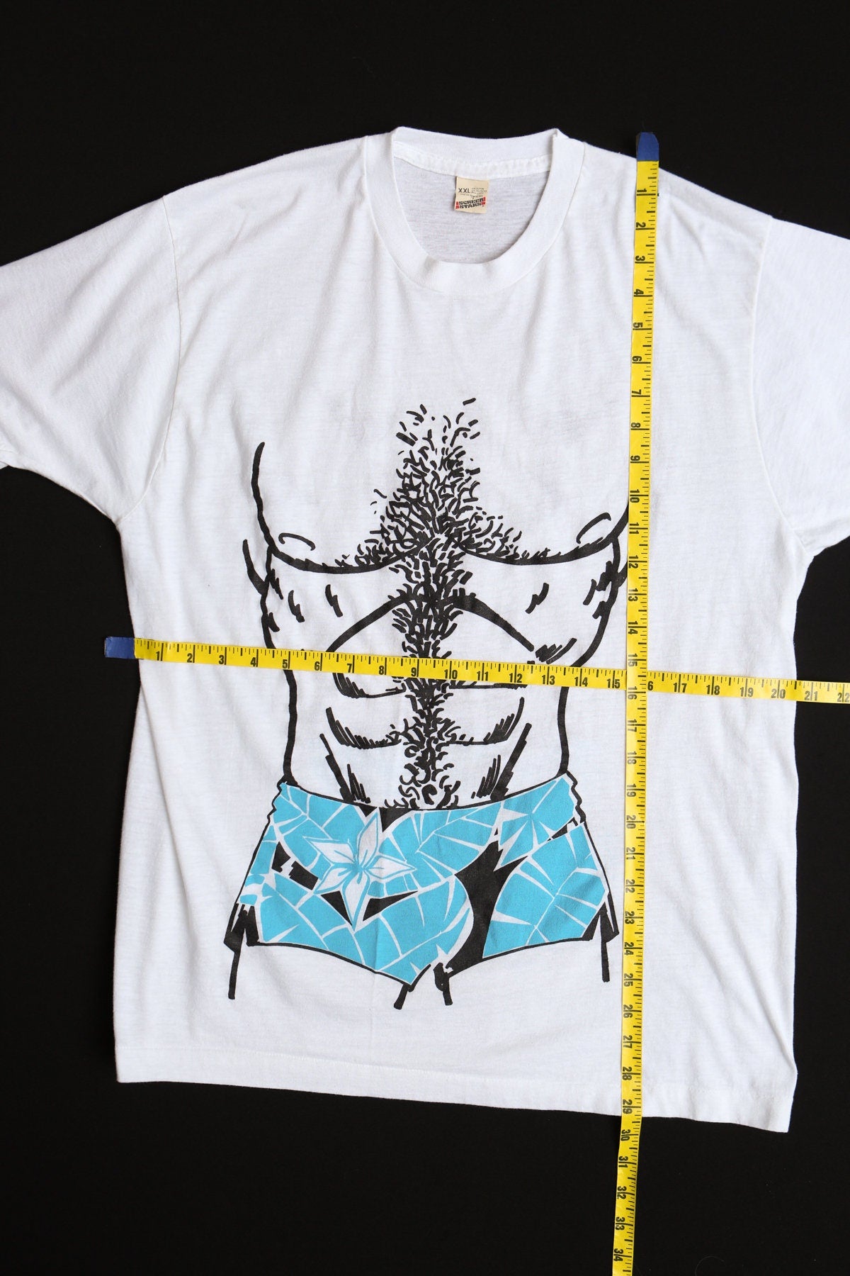 Vintage Beach Body Graphic T-shirt