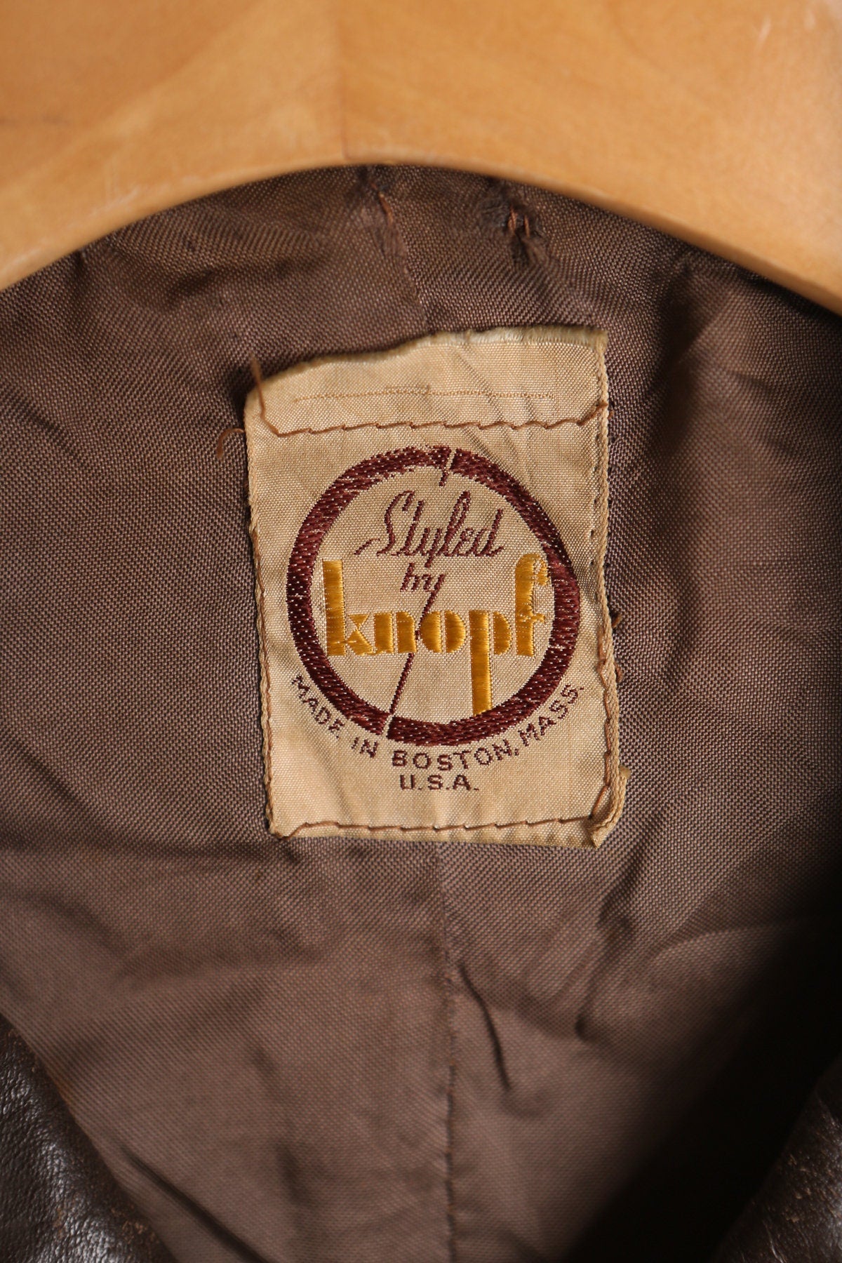 Vintage Men Brown Leather Jacket - Styled By Knopf - Era ( 40's 50 )