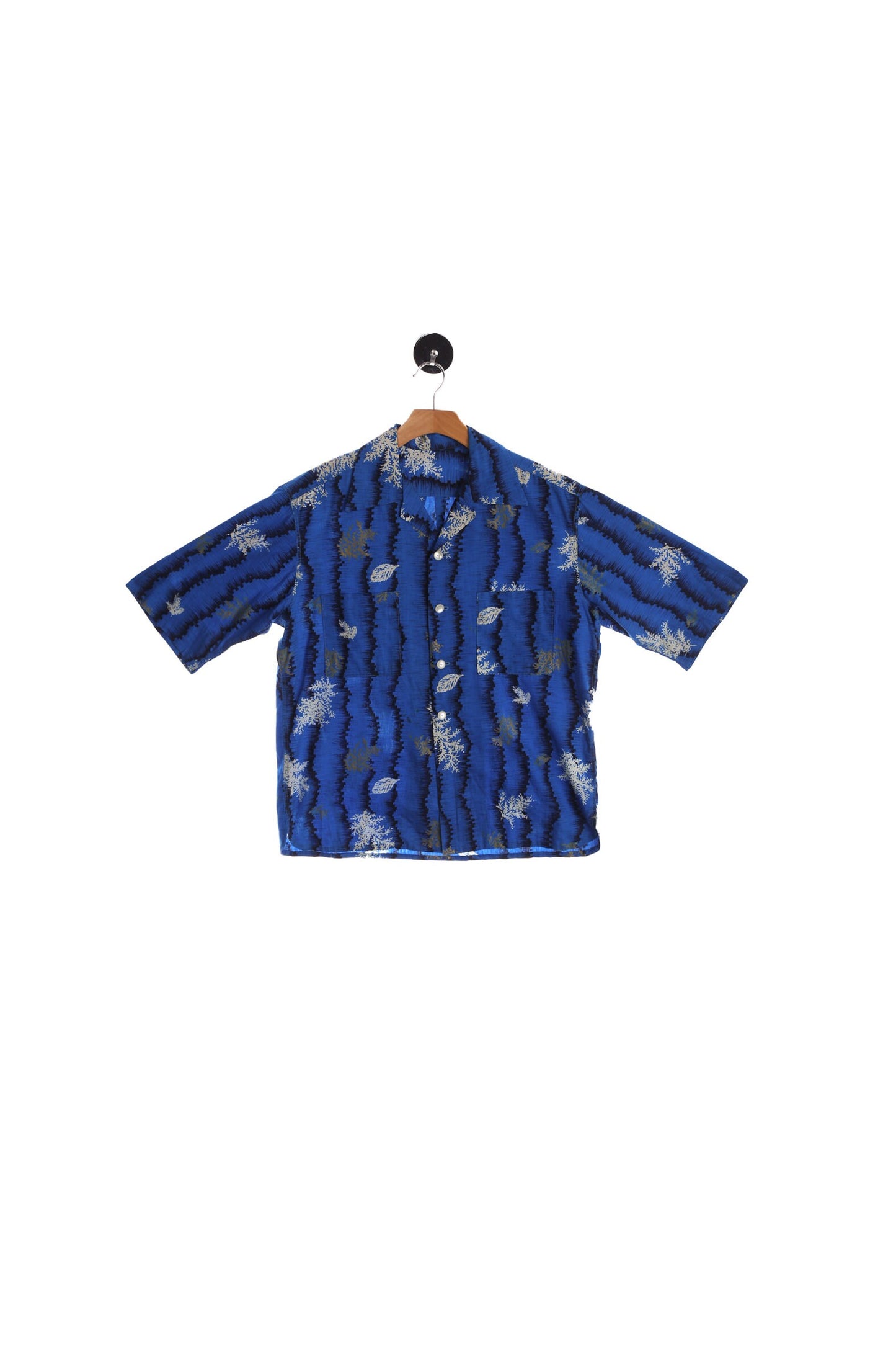 Vintage Navy Blue Men's Hawaiian Shirt With Sea Print Features