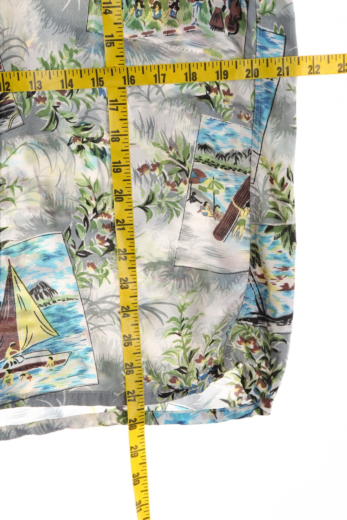 Vintage Gray Hawaiian Shirt With Sailing Boat Print - By Norwood - Made in Japan