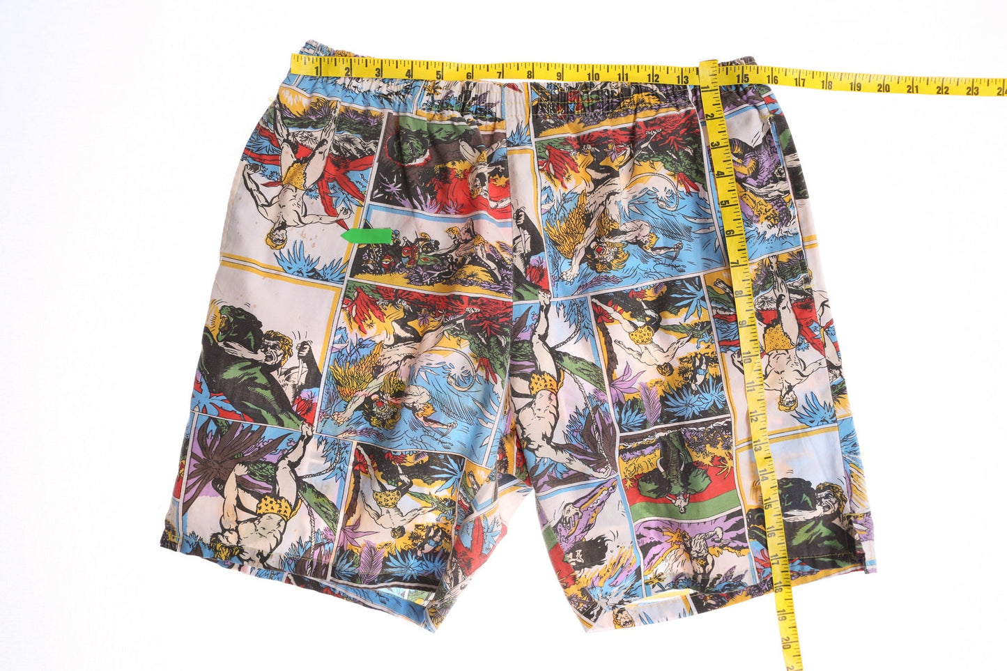 Vintage Comic Graphic Shorts - Jungle Theme - Era ( 80's - 90's )