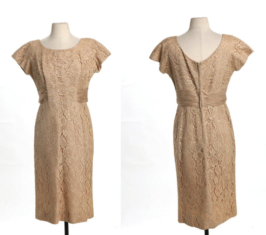 50's Woman Beige Evening Dress with Floral Lace Details