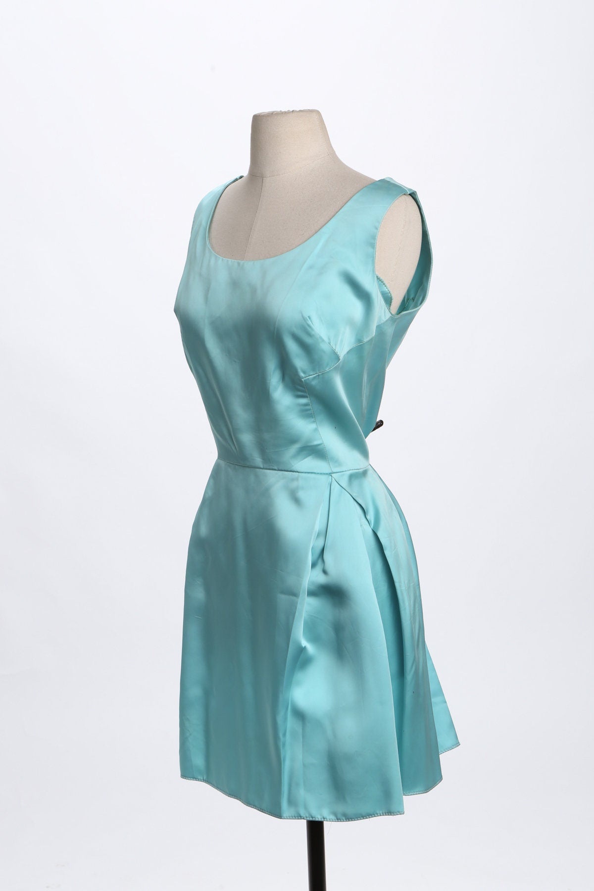 Vintage Women Blue Satin Evening Dress - Sleeveless - Era 50's to 60's