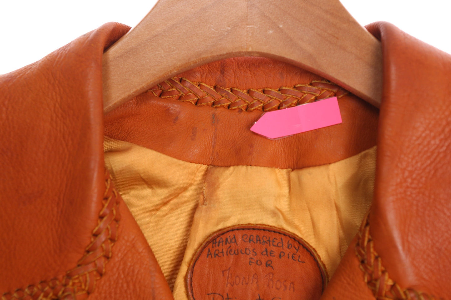 Vintage Women Hand Made Leather Jacket - Style 70's - Made in Mexico City on The Zona Rosa district.