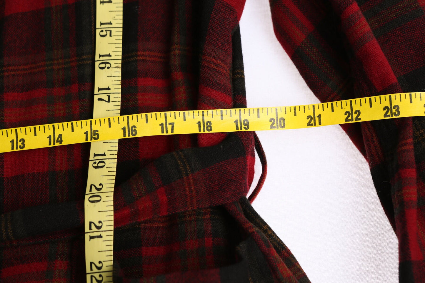 Vintage Pendleton Men's Robe - Black and Green Plaid Pattern