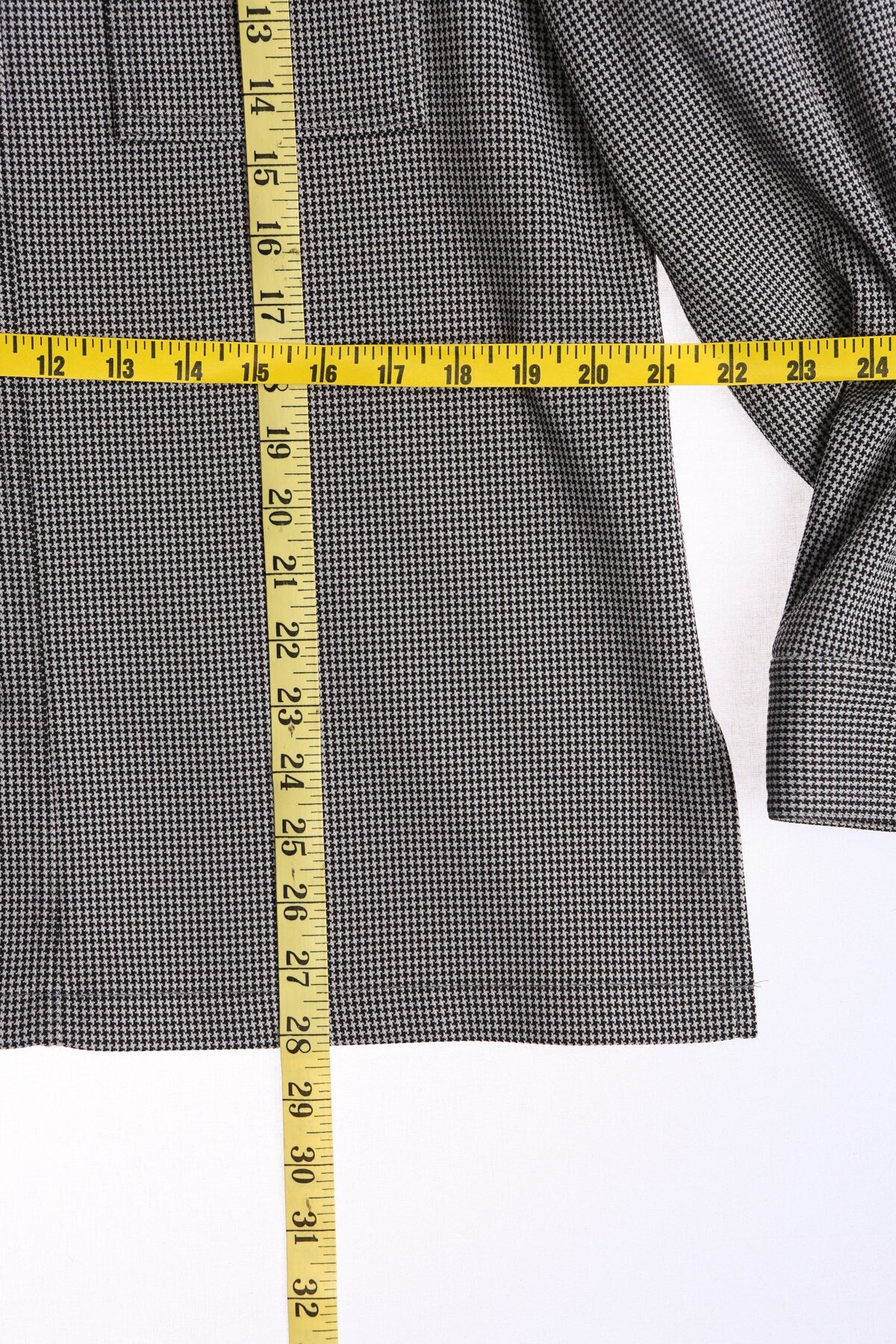 Vintage Men Gray 70's Plaid Jacket by Haggar