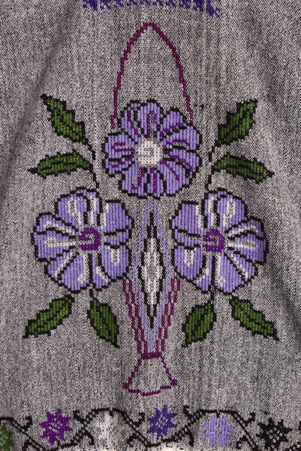 Women Flower Embroidered Gray Poncho - Purple Flower Embroidery Designs - Seam White Fringes