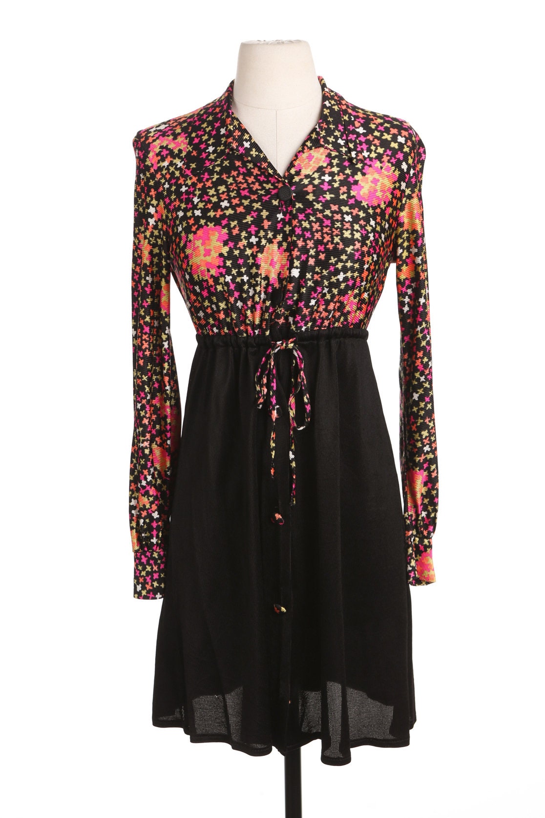 70's Back Poly Slip Dress with Waist Adjusting Strap Belt - Geometric Long Sleeve Top