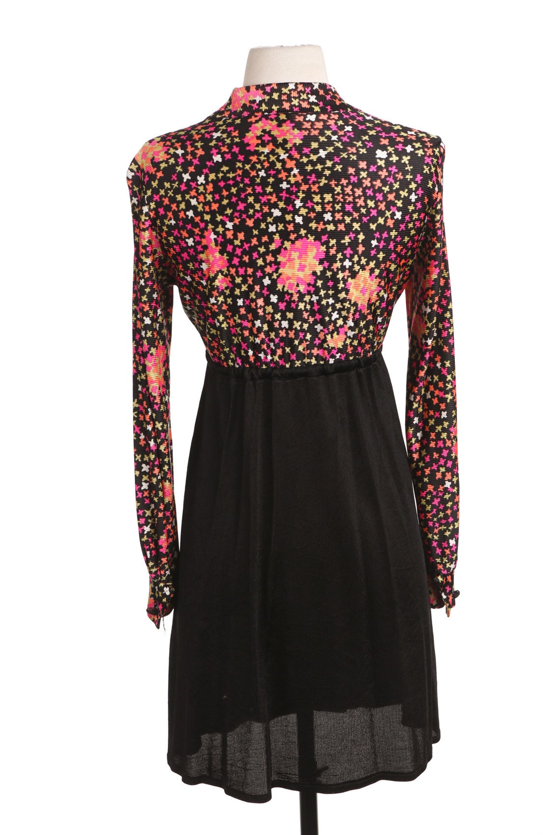 70's Back Poly Slip Dress with Waist Adjusting Strap Belt - Geometric Long Sleeve Top