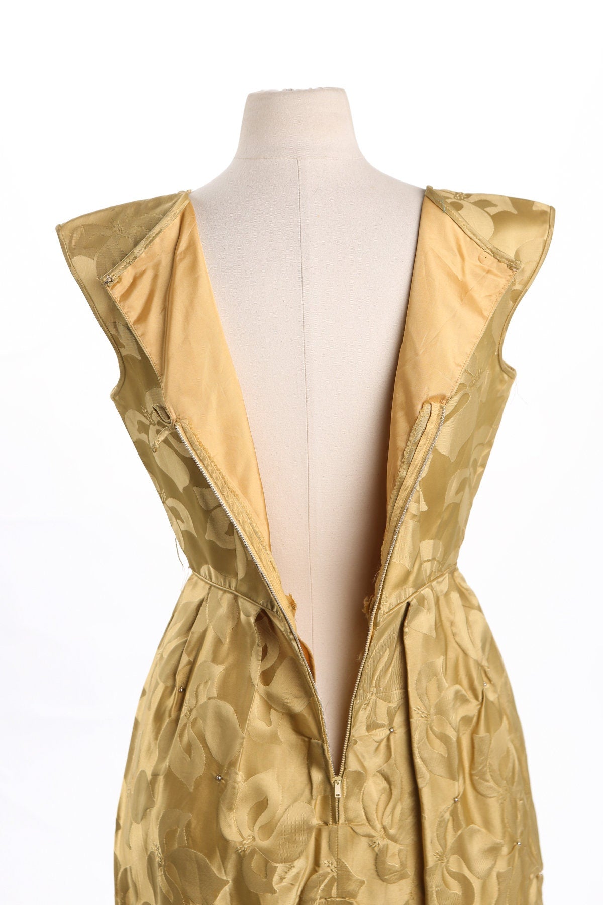 Vintage Women Evening Dress - Gold Plant Print Brocade Fabric - Era 50's - 60's - SOLD AS IS