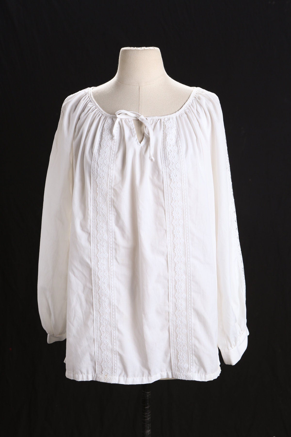 Vintage White Embroidered Summer Blouse by Sears