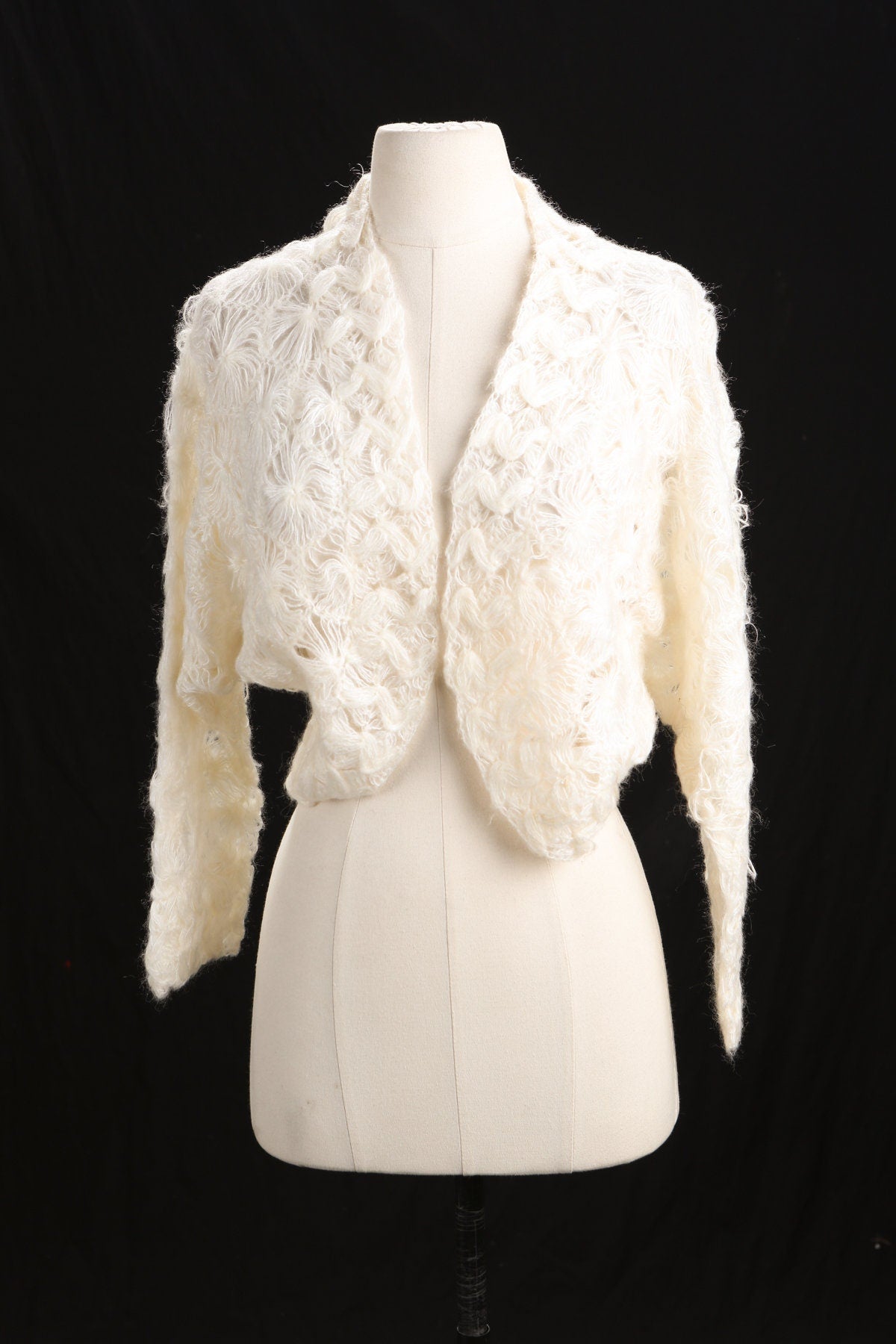 Vintage Women Bolero Sweater - Era 50's - 60's