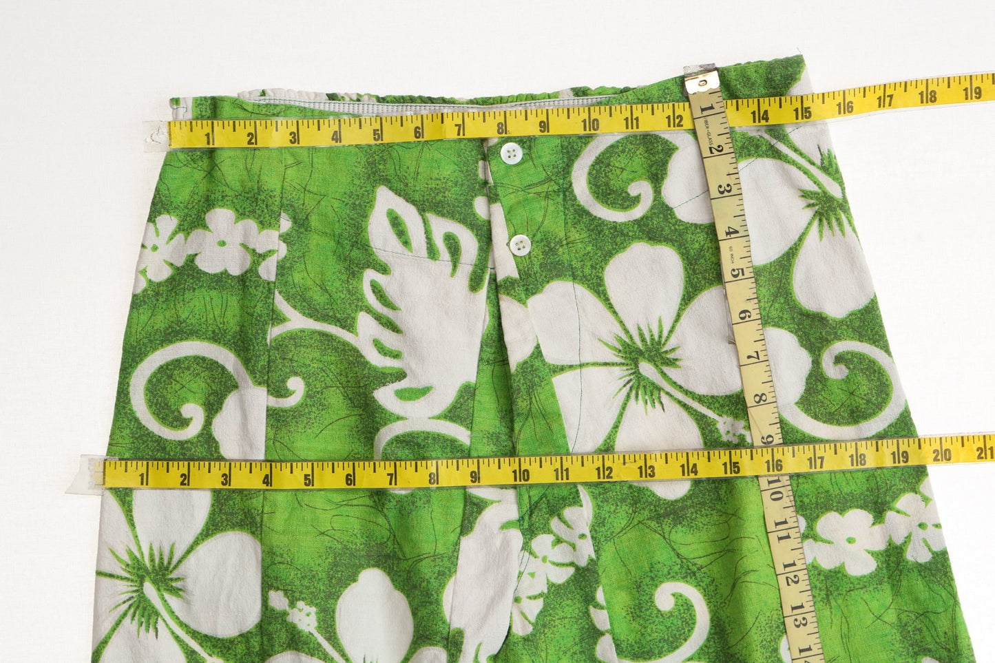 Vintage men cotton green hawaii pants plant white print 70's hawaiian