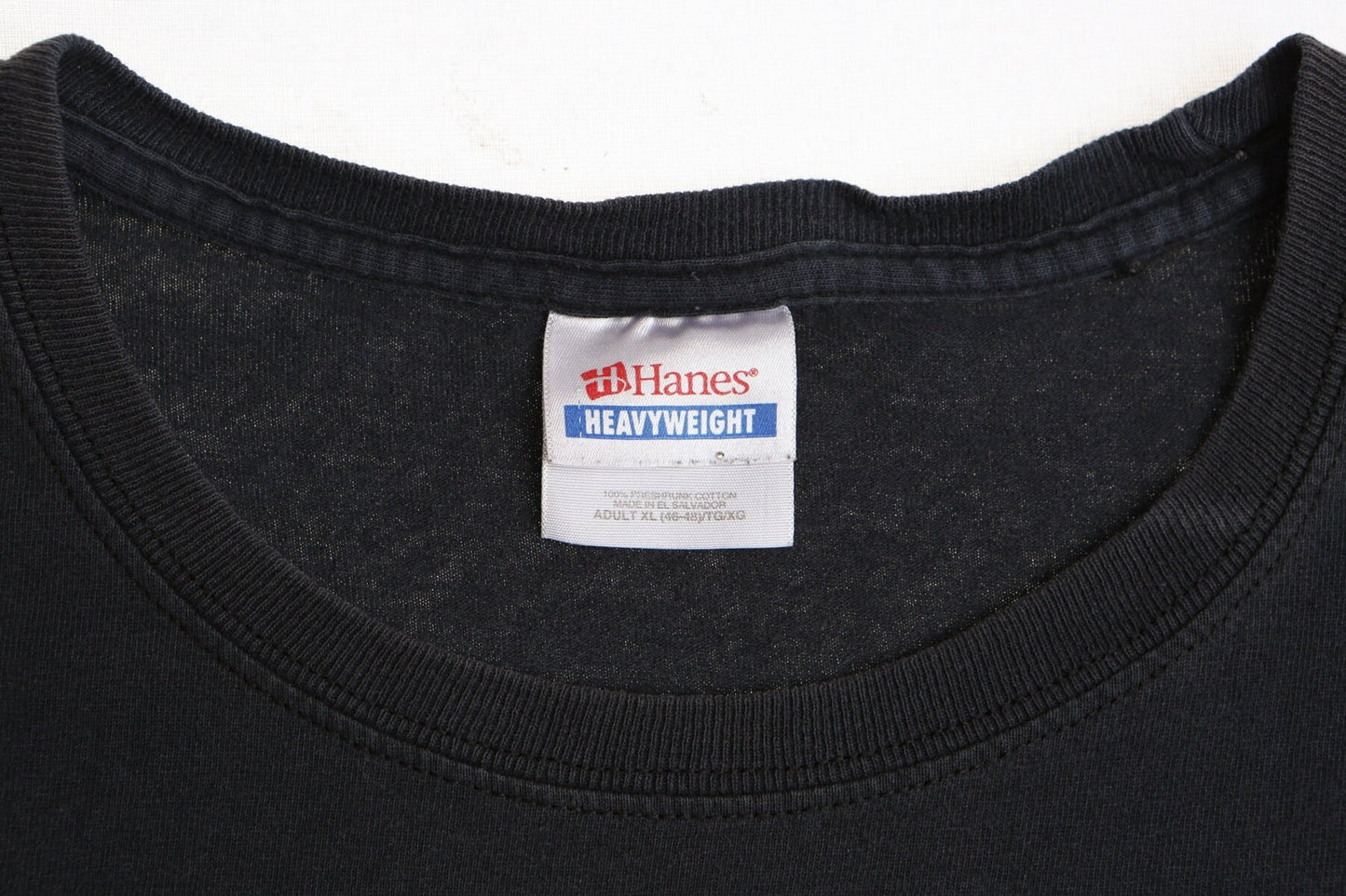 Vintage iron maiden piece of mind rocker rock graphic black shirt t-shirt y2k