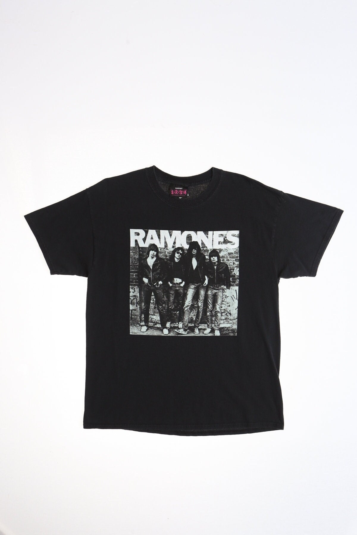 Ramones rock band shirt black
