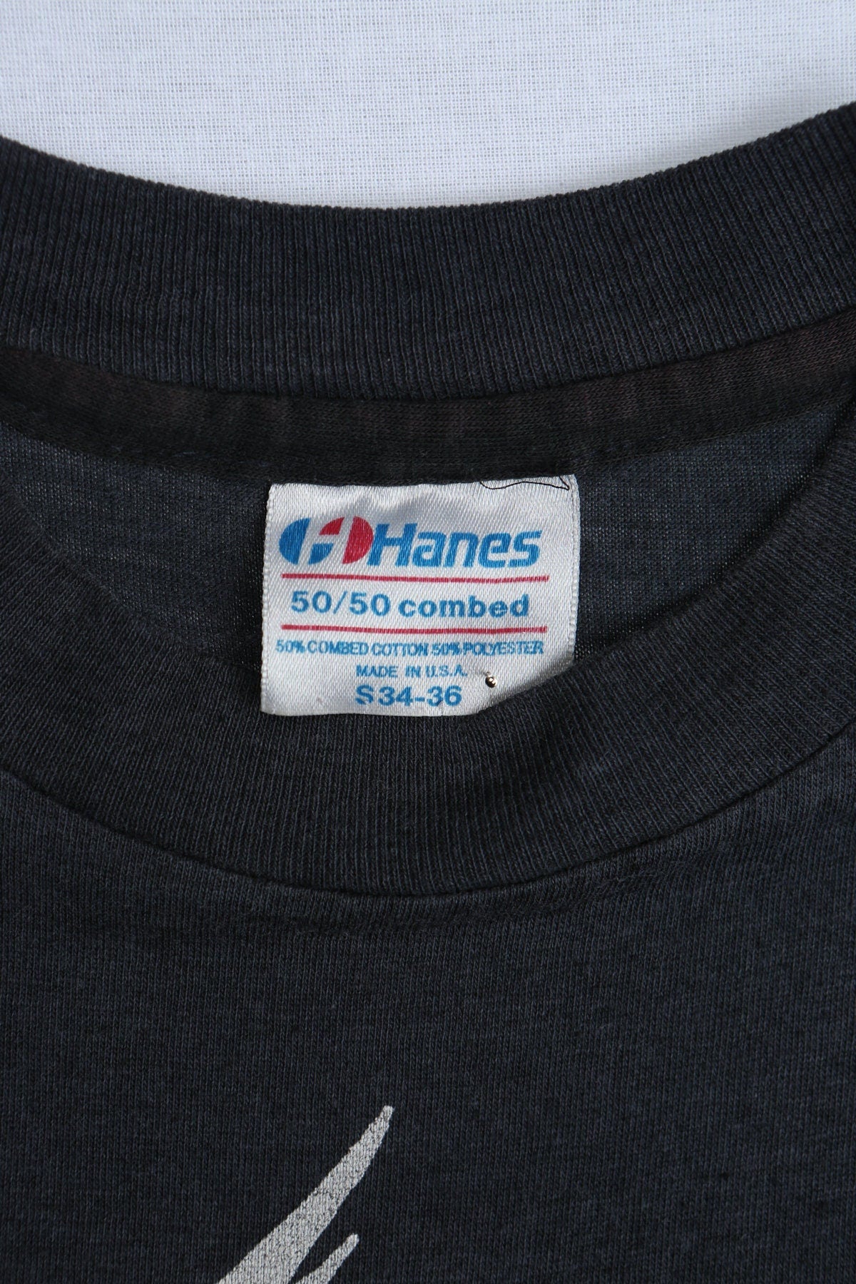 Vintage bermuda graphic t-shirt black shirt 70's bird animal print