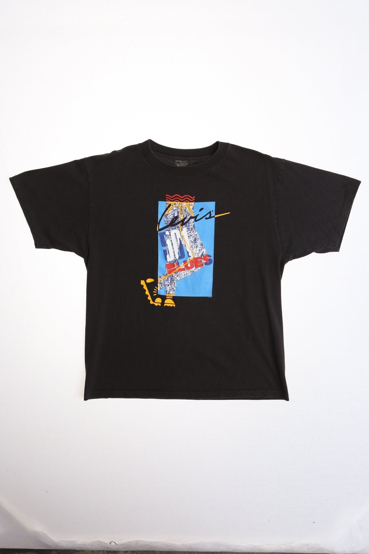 Vintage levi's 501 black shirt 90's made in usa rare t-shirt blues jeans