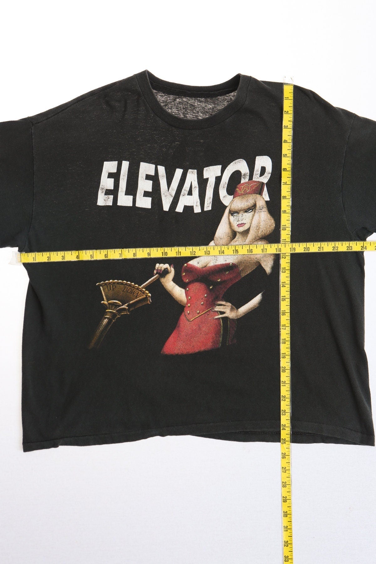 Aerosmith pump elevator rock tour shirt black concert music t-shirt blonde chick