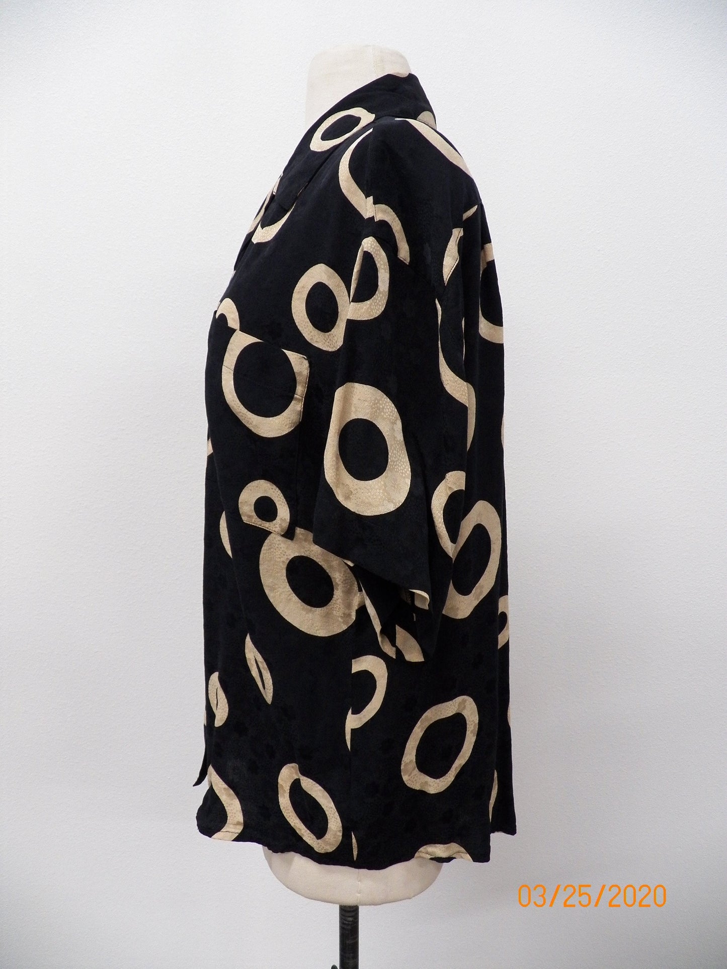 Black white women silk top polka dots short sleeve