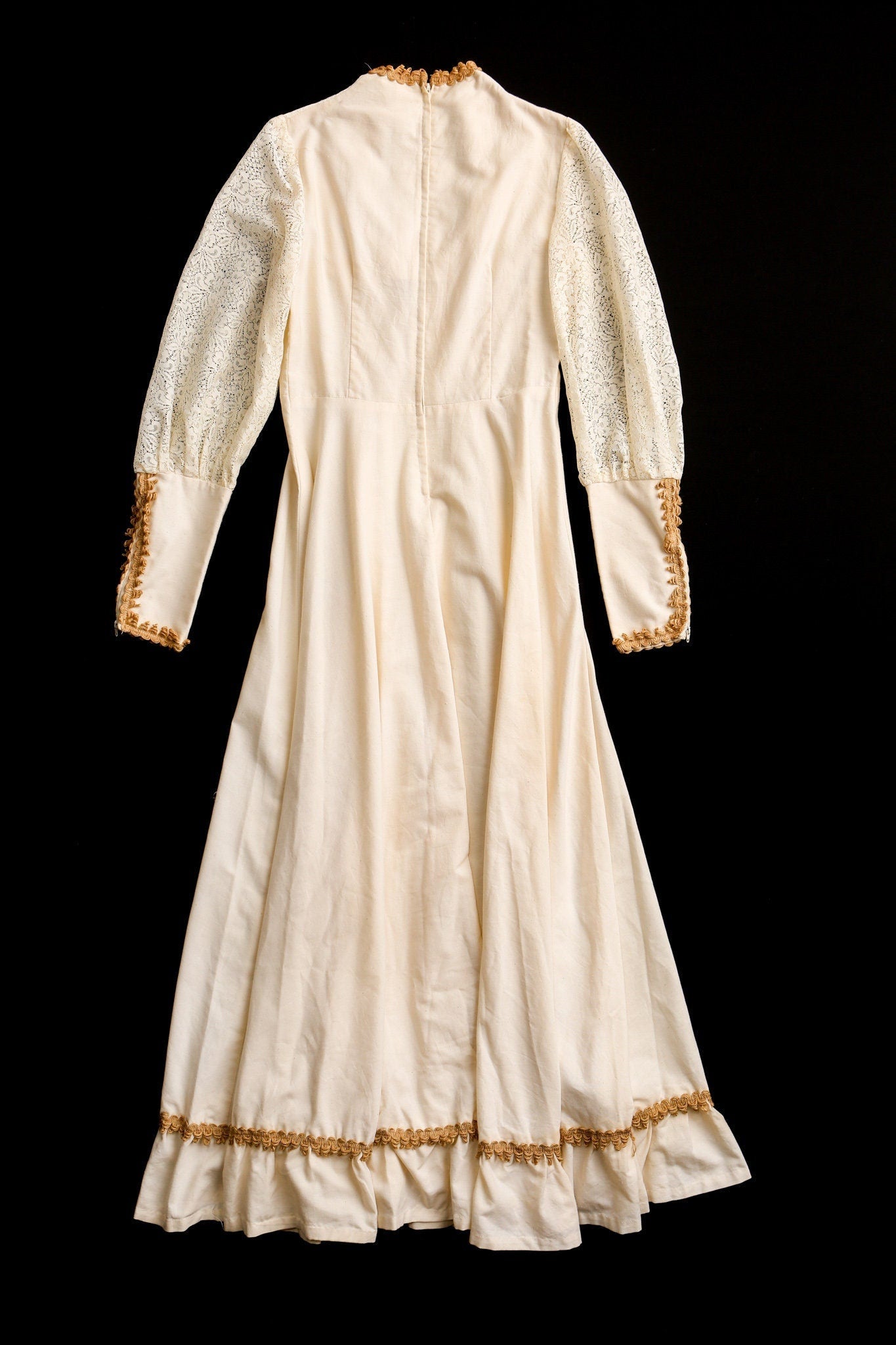 Vintage women boho hippie cotton biege victorian dress lace button gypsy 70's