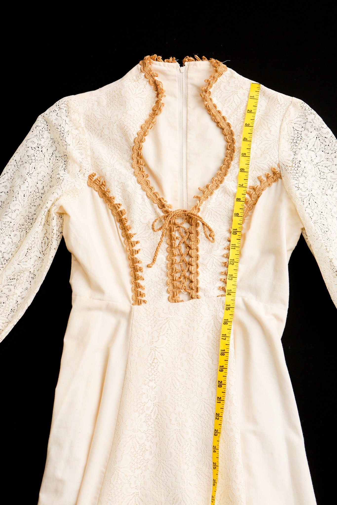 Vintage women boho hippie cotton biege victorian dress lace button gypsy 70's