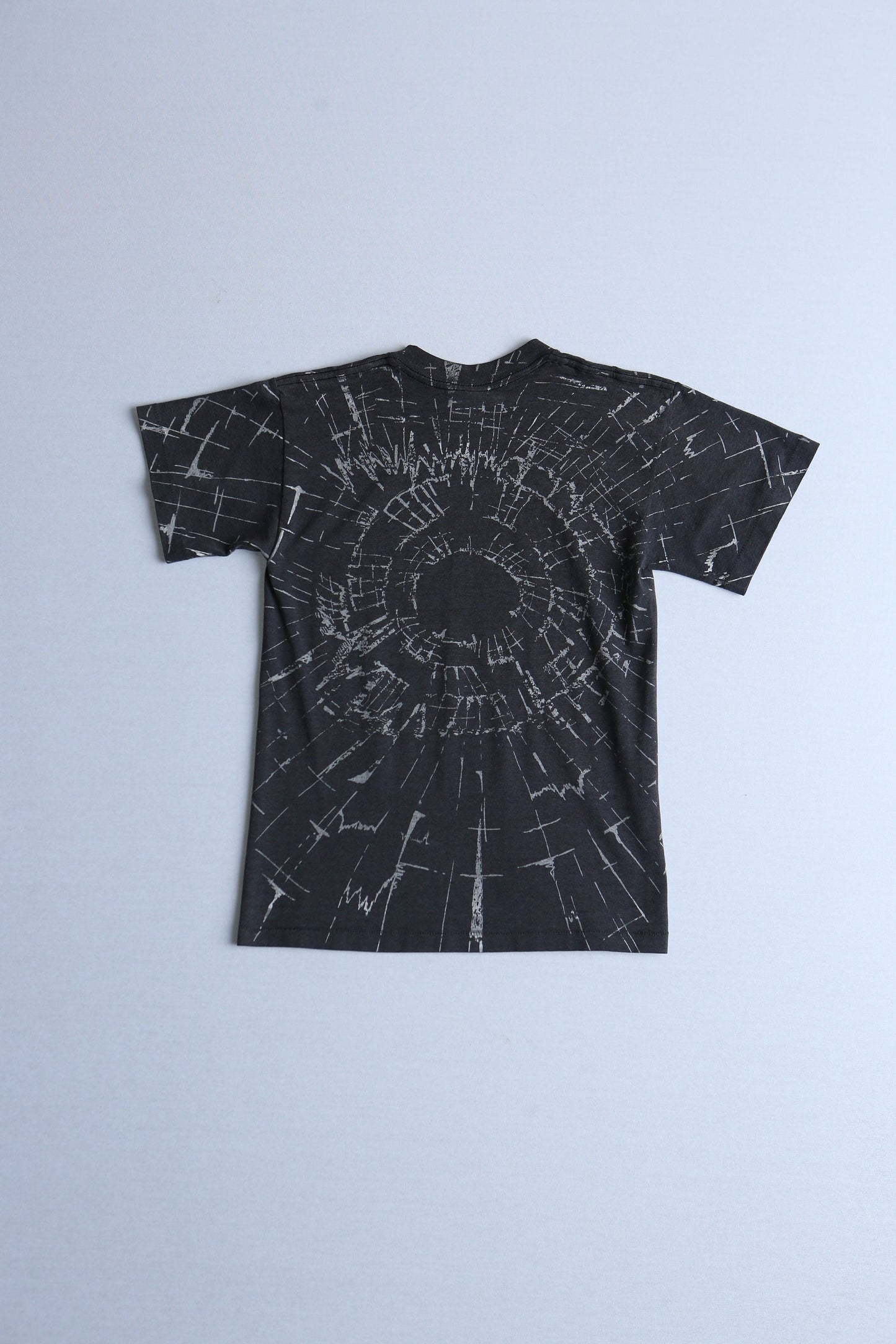 Vintage batman t-shirt broken glass graphic 90's rare collection series 1997 collector's series