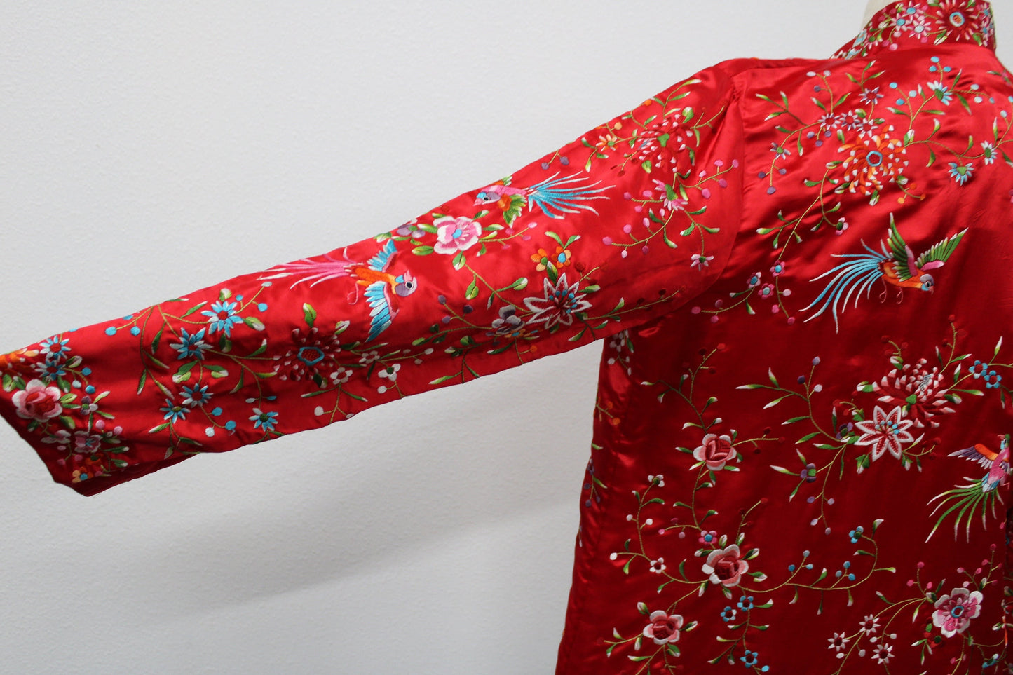 Embroidered birds and flowers red chinese vintage jacket cheongsam women china casual plum blossom