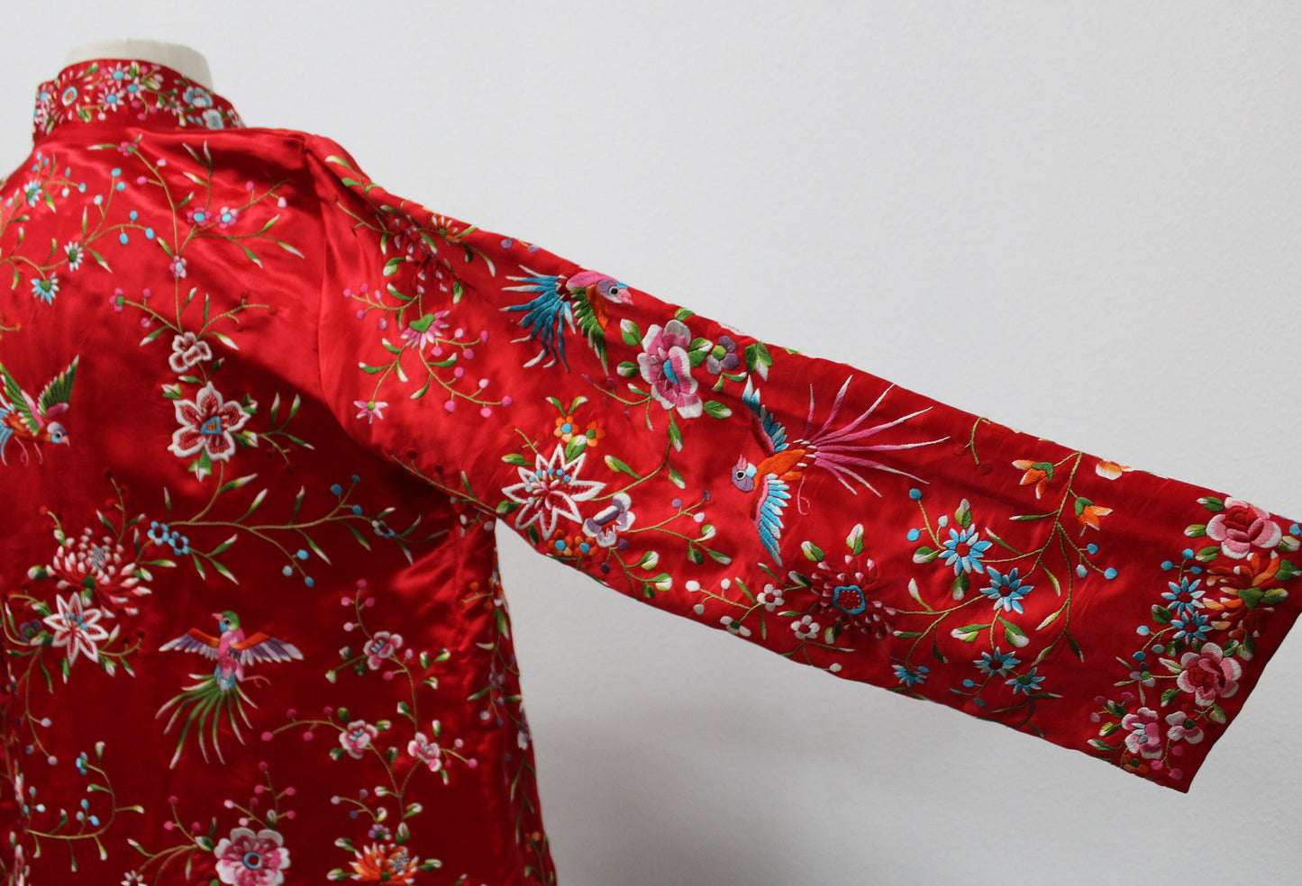 Embroidered birds and flowers red chinese vintage jacket cheongsam women china casual plum blossom