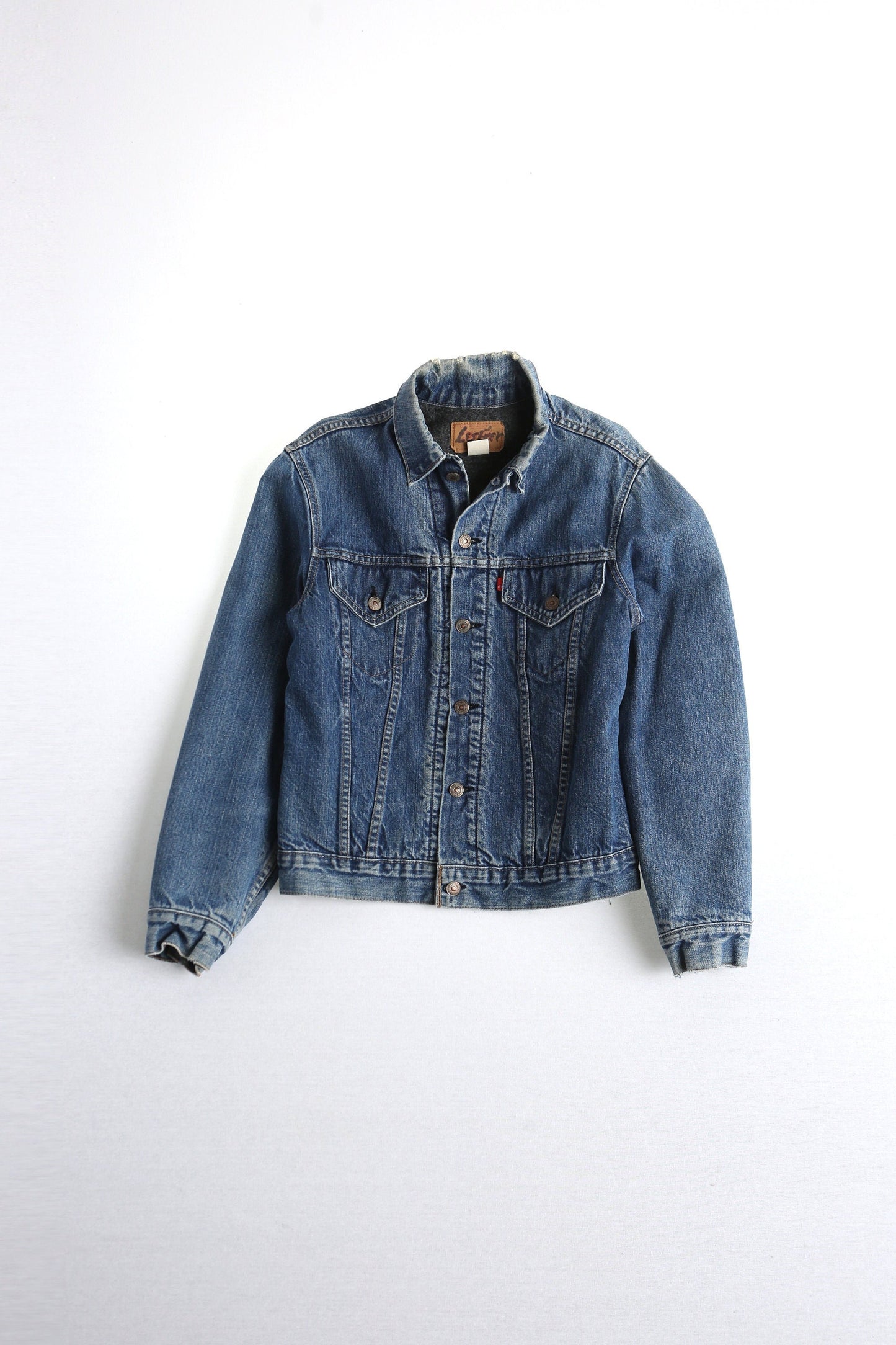 Levi's denim jacket vintage trucker big e medium wash 70's 60's men single stitch
