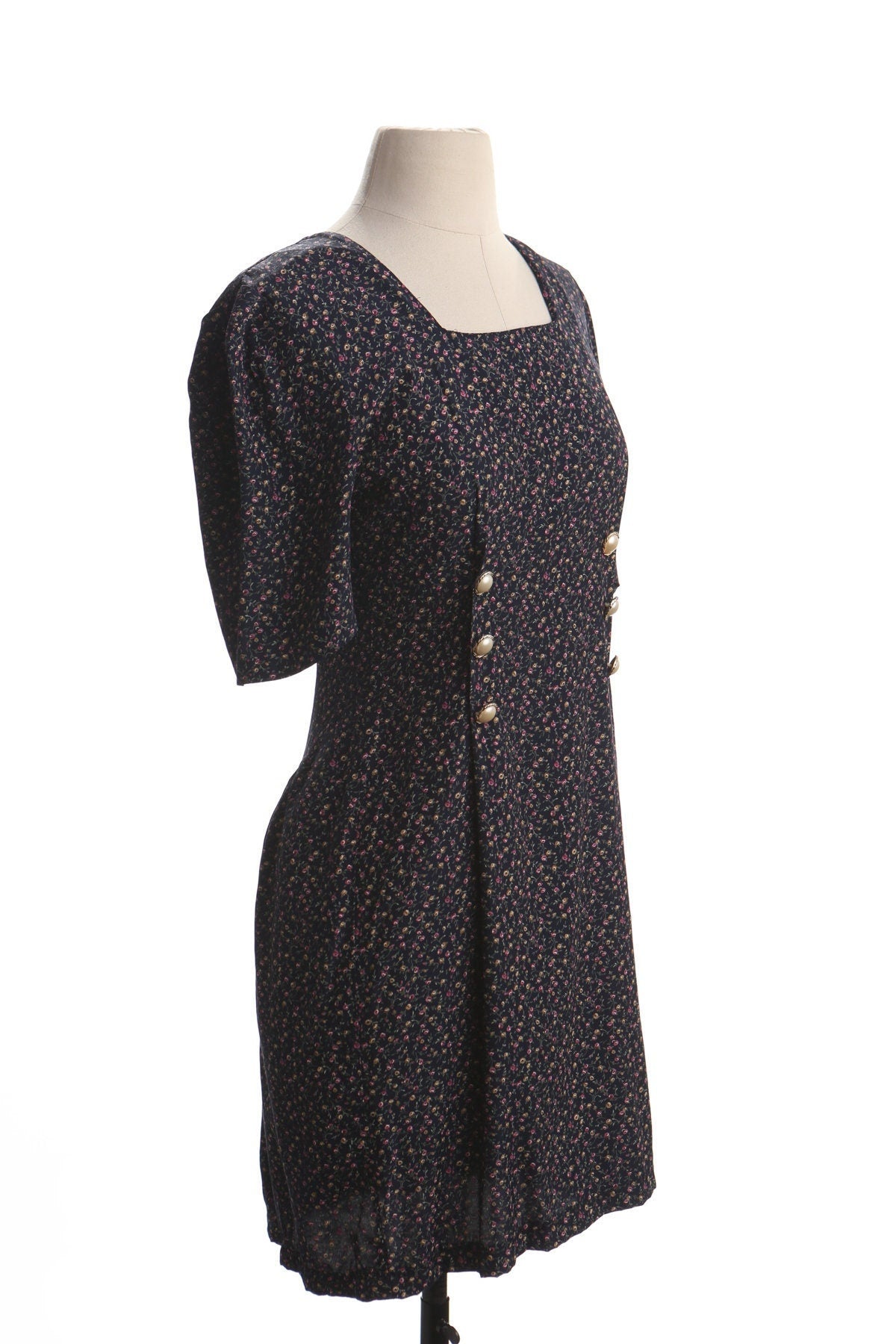 Vintage 90's rayon black floral casual women dress pearl button back zipper closure