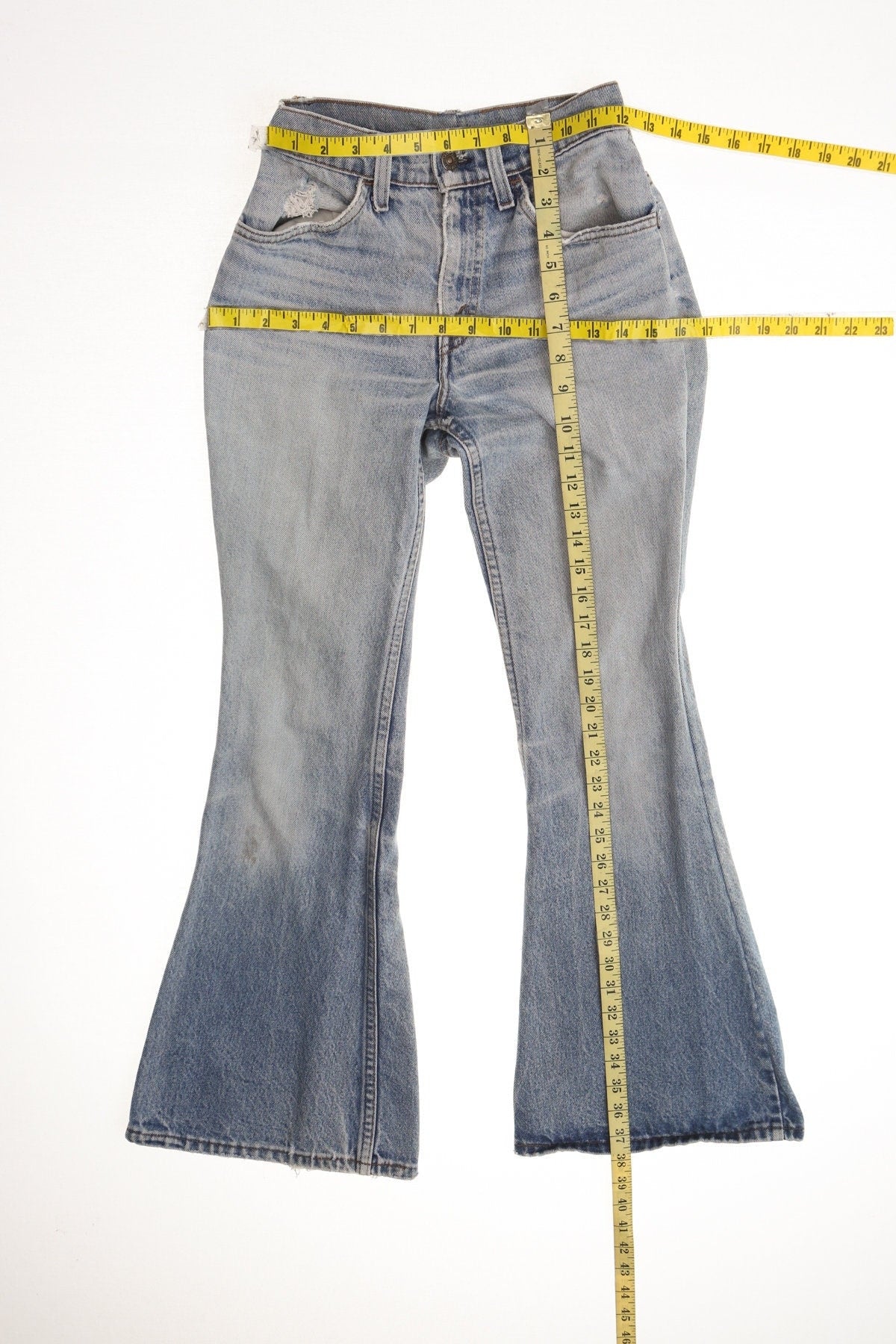 Vintage 517 levi's bell bottom high waist 70's denim pants women size 24 blue light wash