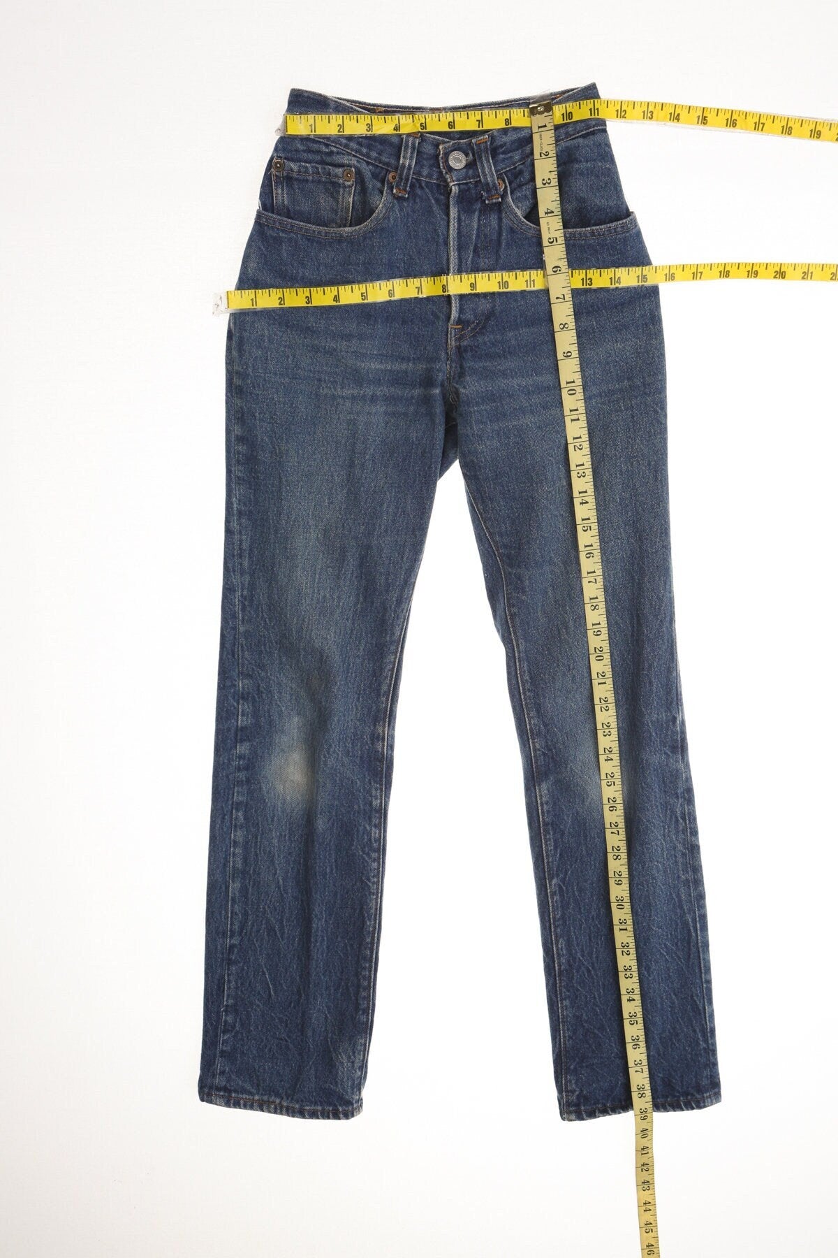 Vintage 26501 Levi's Jeans - Estimated Era 1980's - 1990's