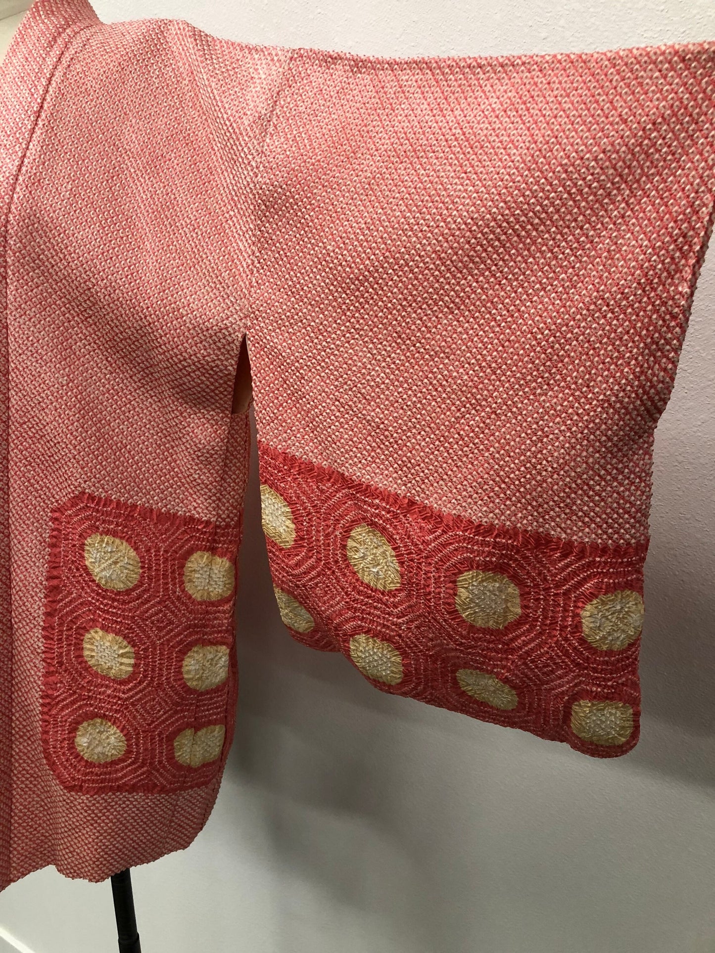 Unisex graphic print indoor wear casual japanese beige lining red jacket kimono