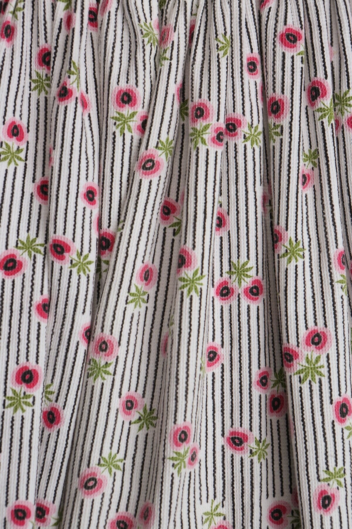 Vintage women white striped 50's skirt black fruit floral print summer