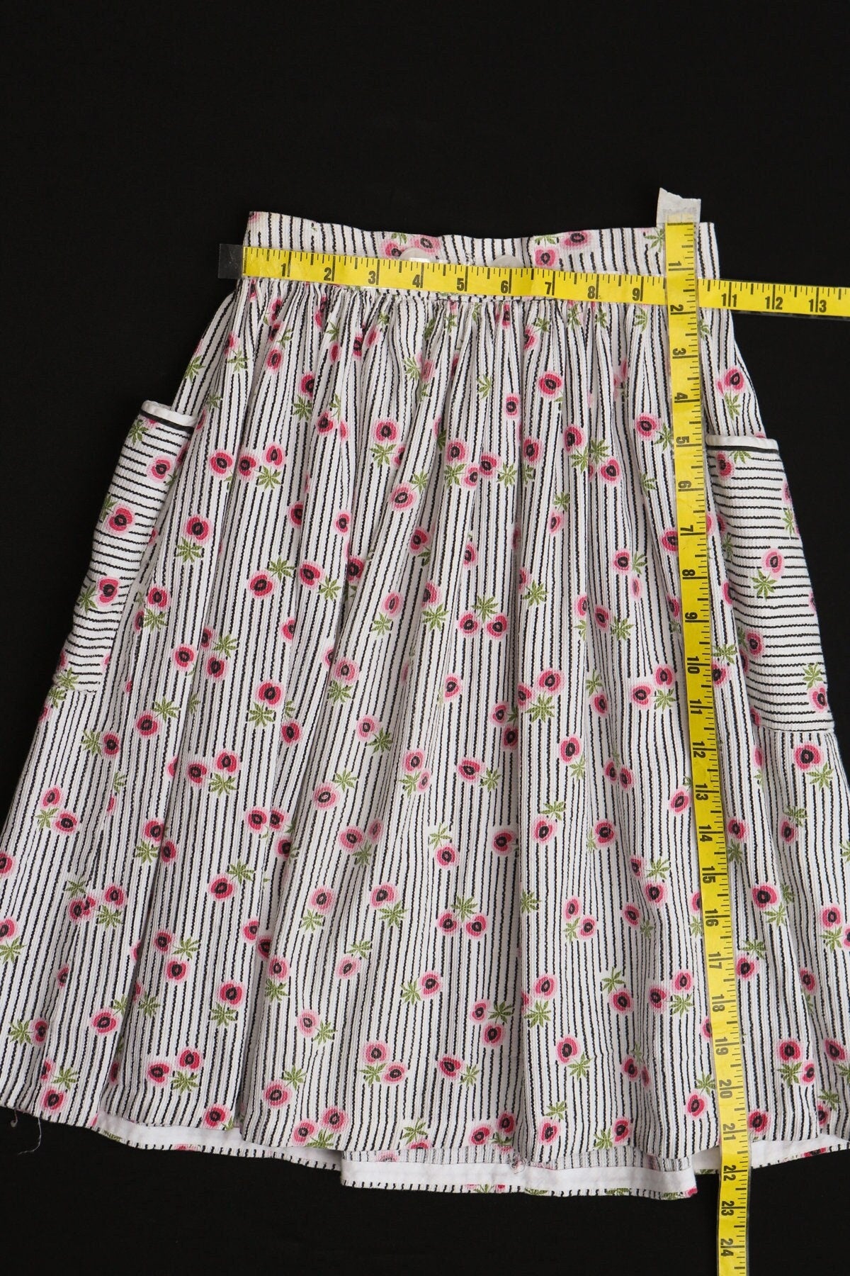 Vintage women white striped 50's skirt black fruit floral print summer