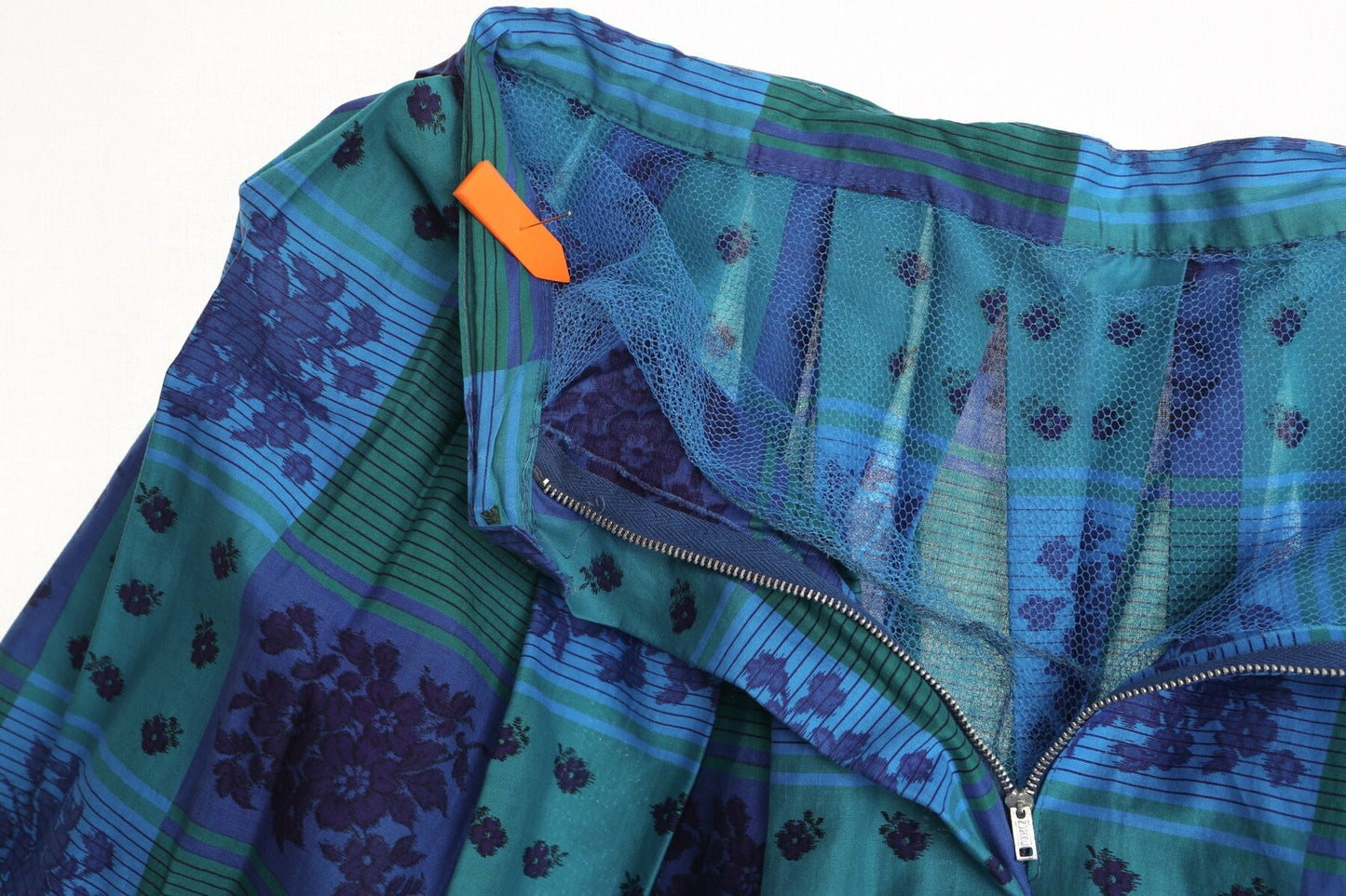 Vintage floral skirt blue embroidered plaid 50's cotton green short summer