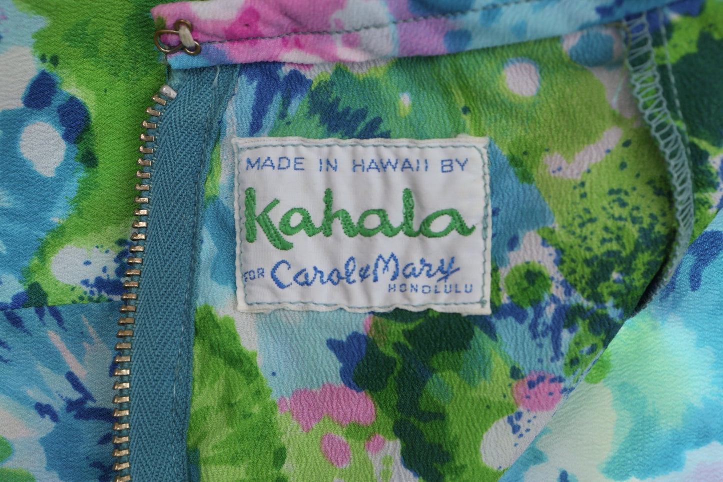 Vintage women swim trunks hawaii high waist short 60's beach 70's green paint print