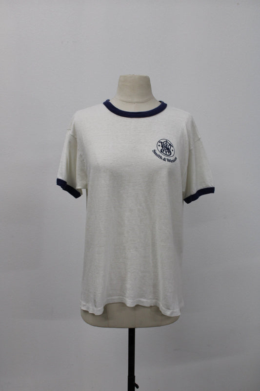 Smith and wesson vintage graphic sw hanes label made in usa t-shirt 70's 80's