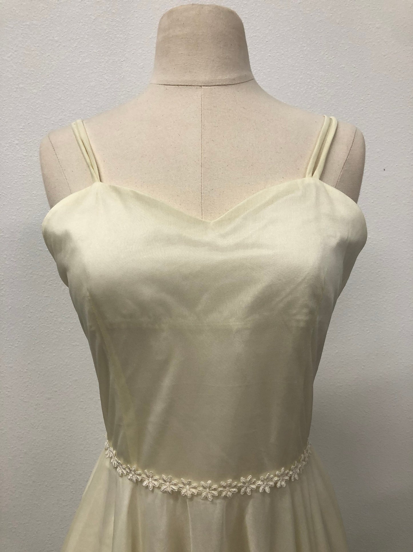 Strap short seam disco 70s beige polyester women vintage dress