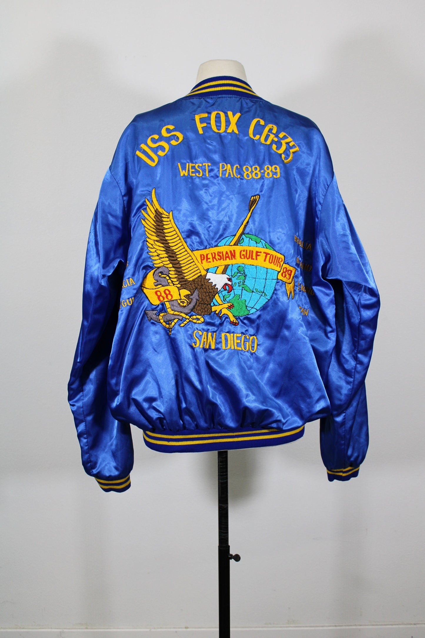 Vintage souvenir bomber jacket persian gulf 88 89 tour uss fox cg-33 hawaii san diego west pac