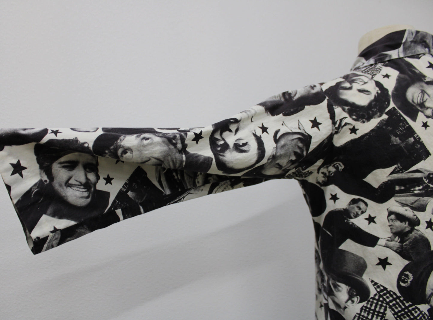 Vintage hollywood graphic actors 70's women top pajama mr p j by barad rare extremely print