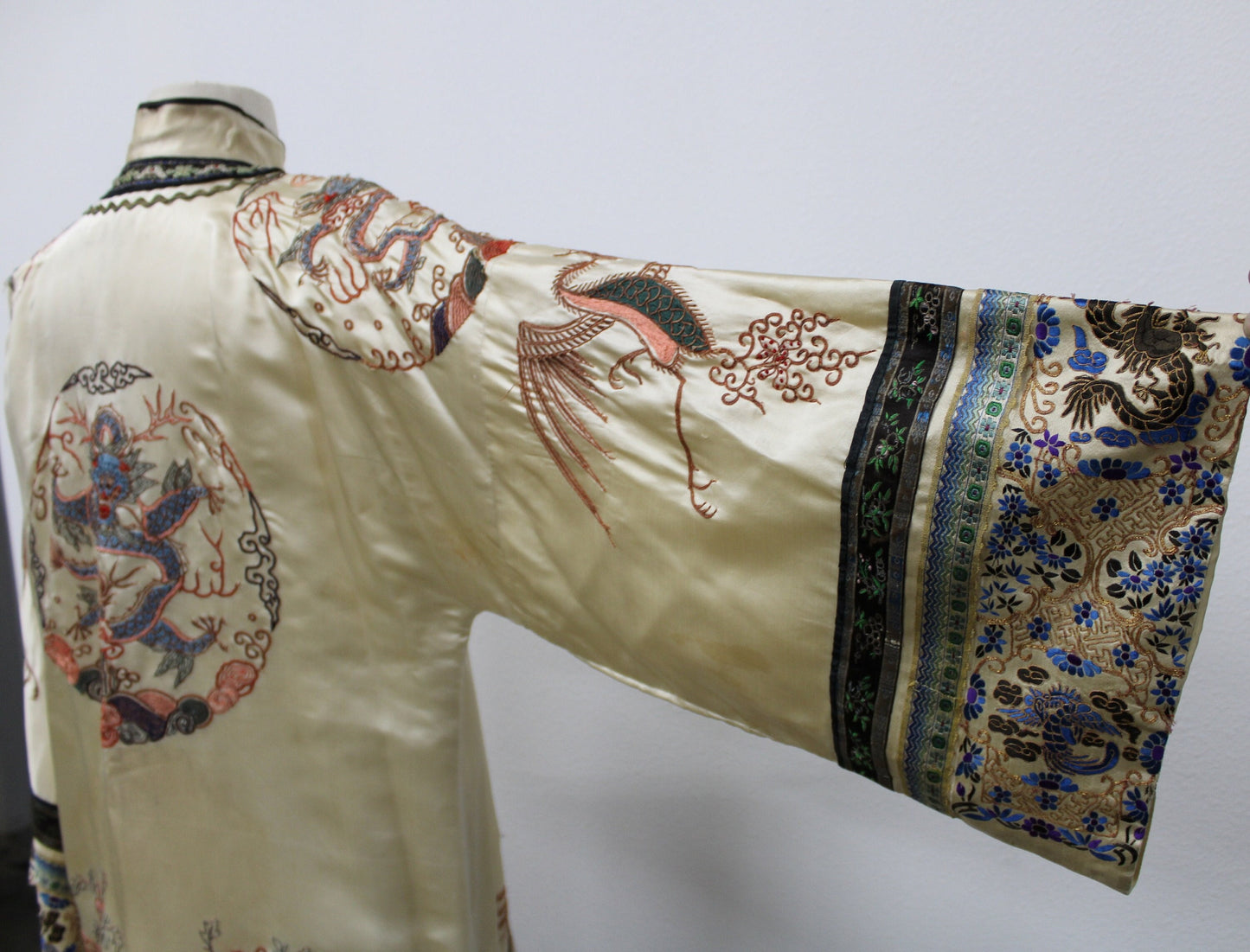 Chinese embroidered robe dragon cheongsam coat vintage rare women satin antique