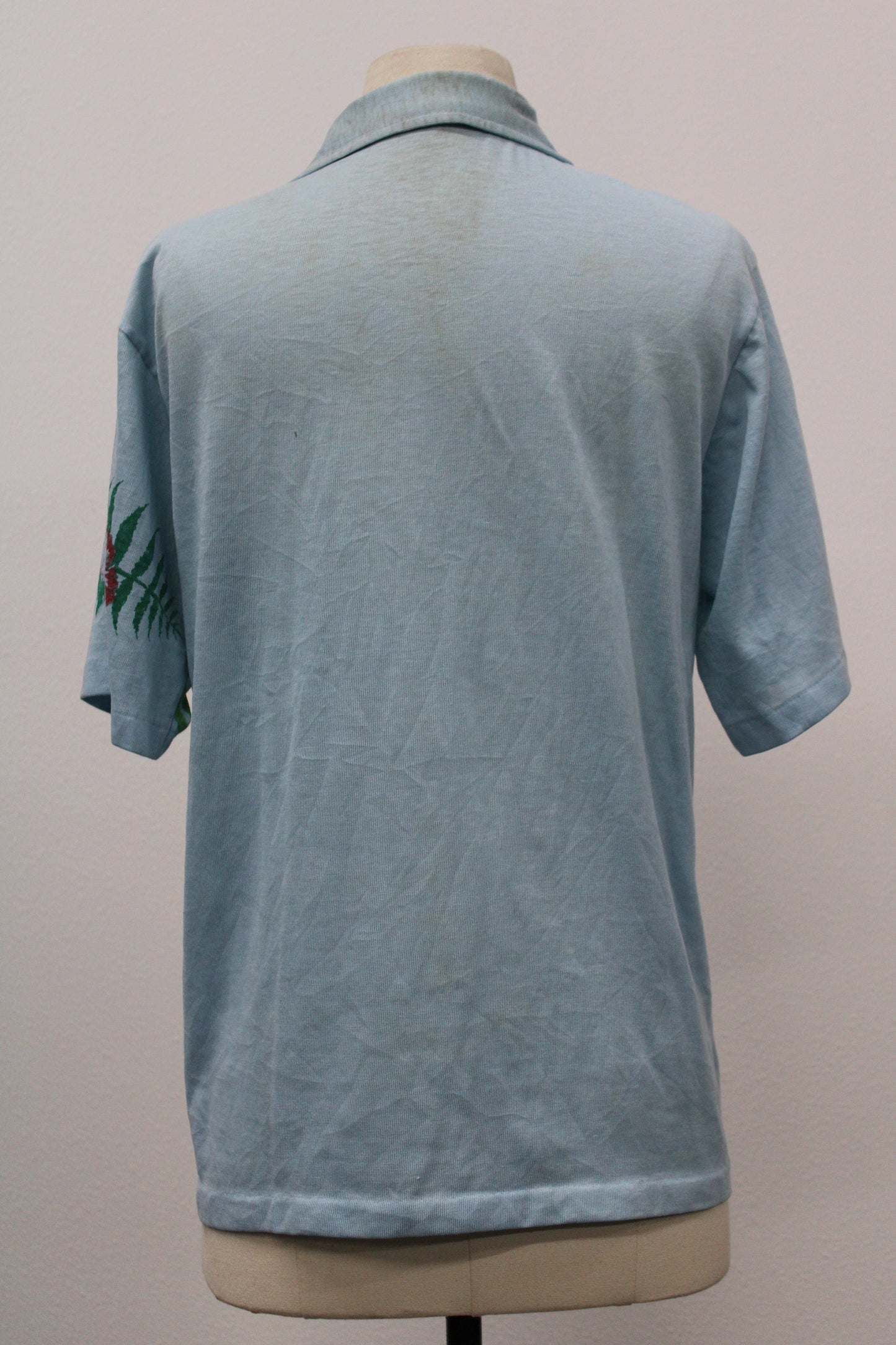 Hawaiian shirt vintage lighting bolt 70's surfing t-shirt blue wooden buttons