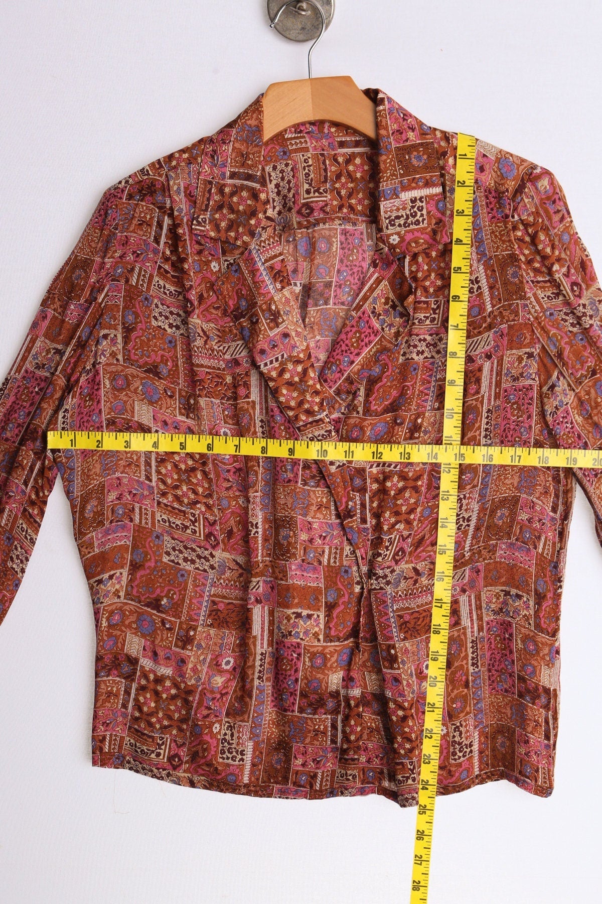 Vintage women brown pink blouse blazer block print floral 90's